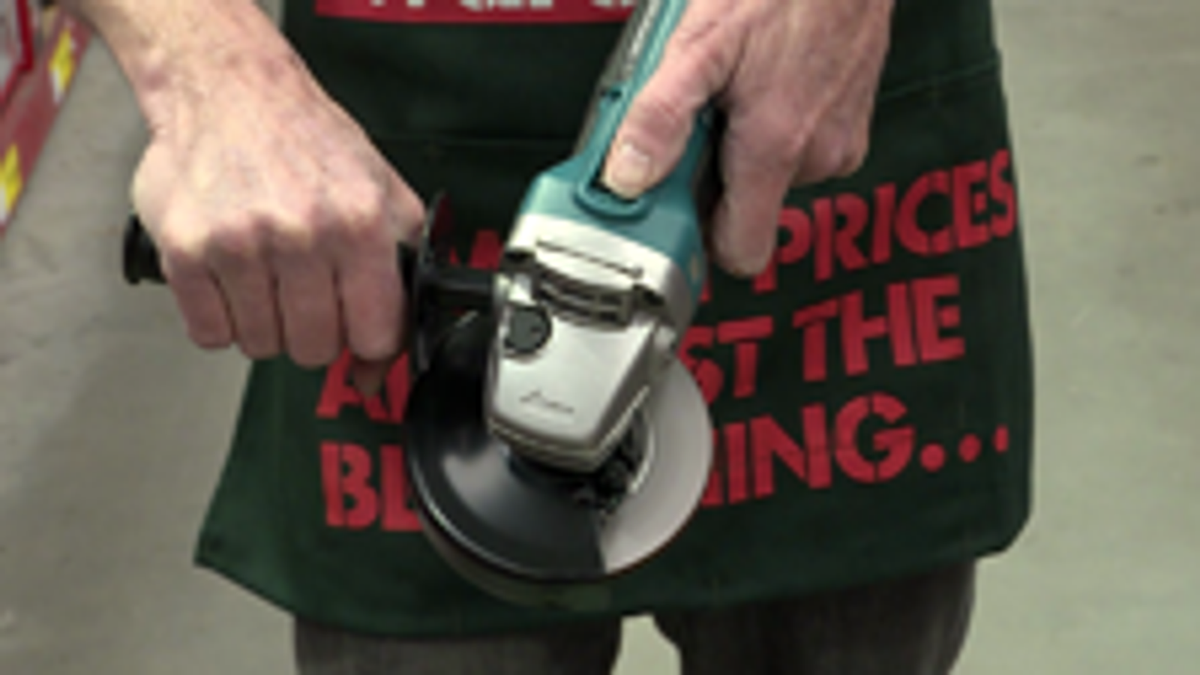 Makita Angle Grinder - 115mm - Metal - Slide Switch