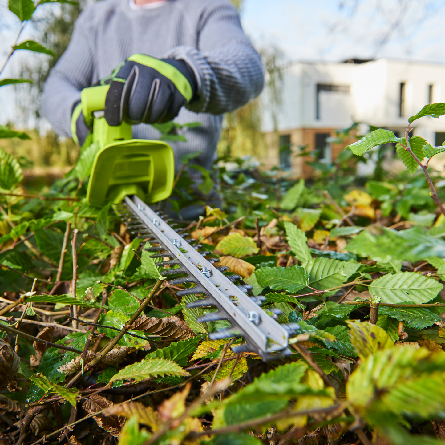 Ryobi Hedge Trimmer - 40cm