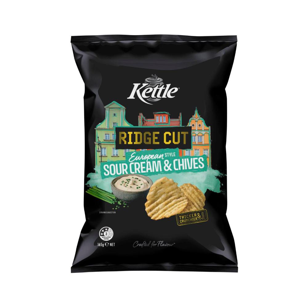Kettle Ridge Cut Potato Chips Sour Cream & Chives - 165g