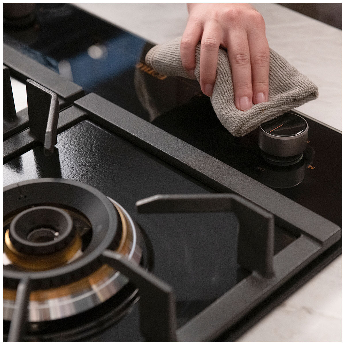 Fotile 3 Burner Glass Cooktop GLG90305 Black Silver Tempered Glass