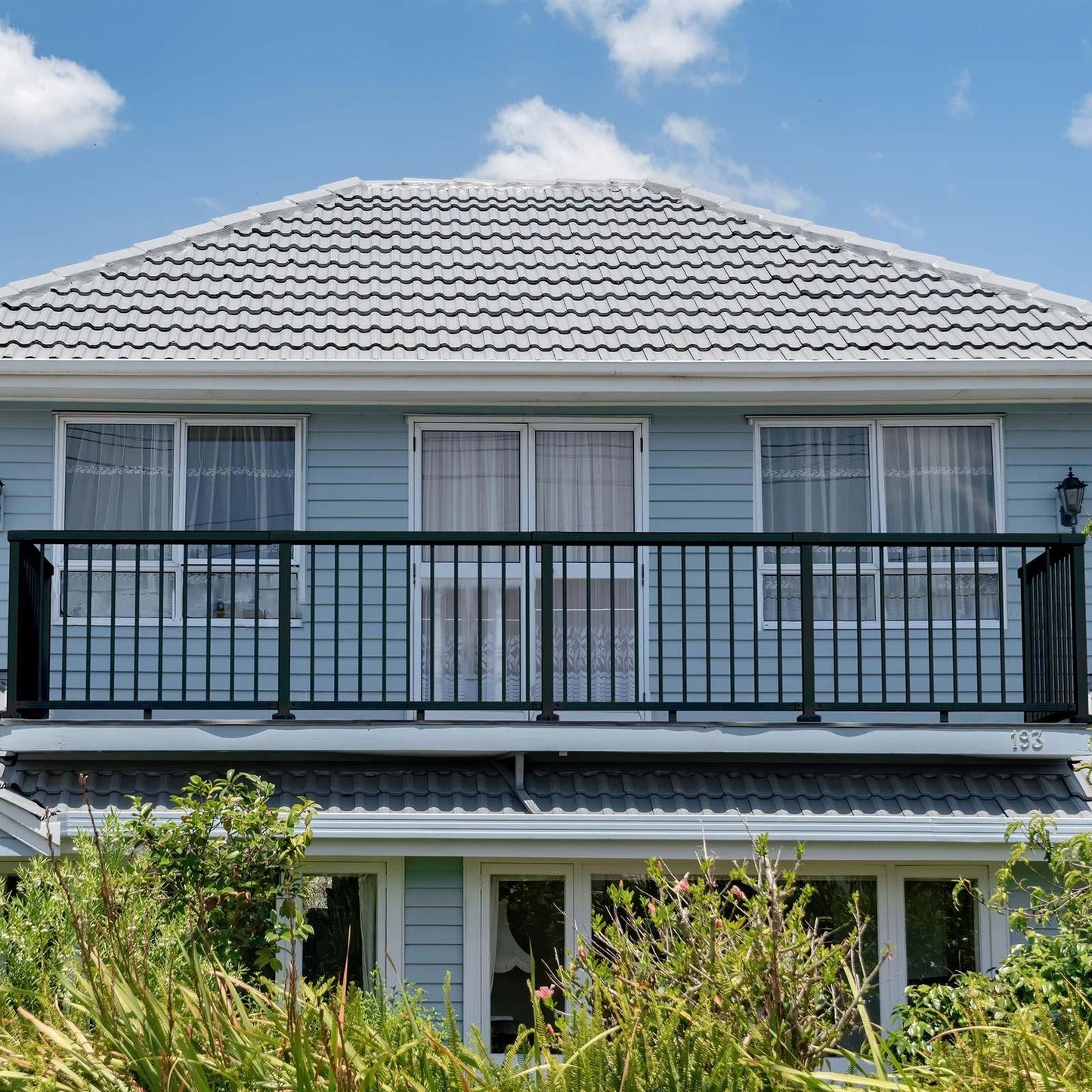 Peak Aluminium Balustrade - 64mm - Black