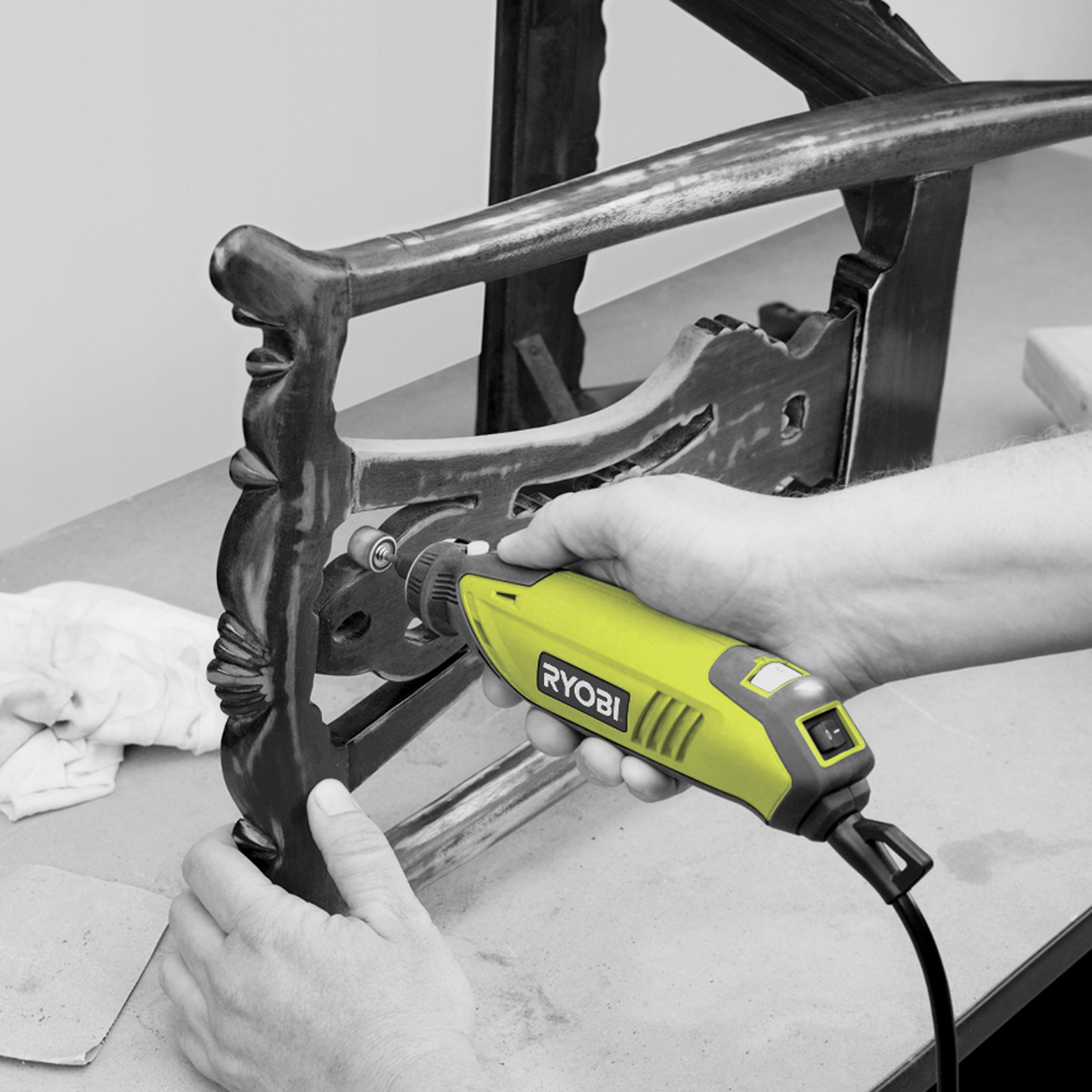 Ryobi Essential Rotary Tool - RRT090 - 150W - 240V