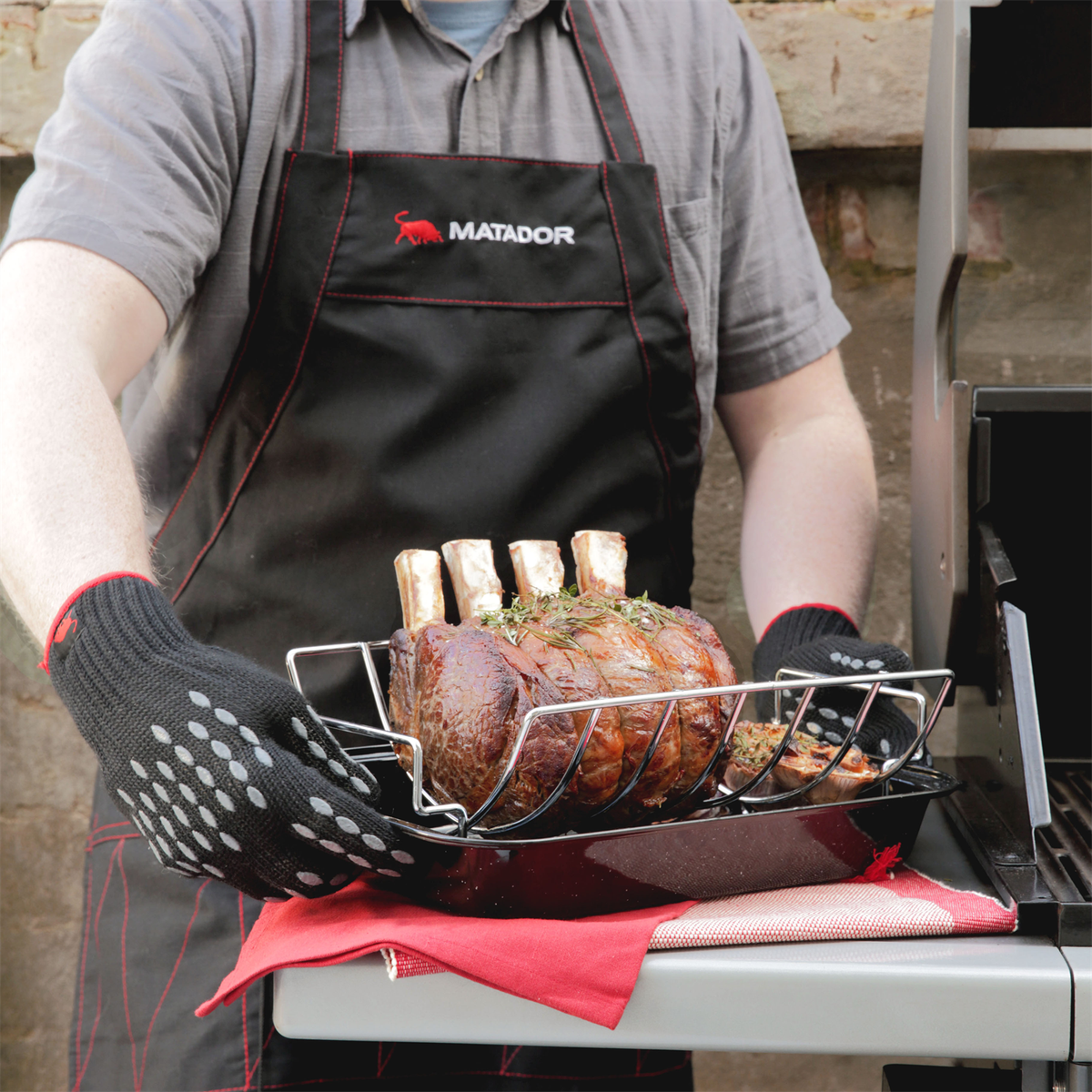 Matador Large BBQ Apron - Cotton - Black - Adjustable - Machine Washable