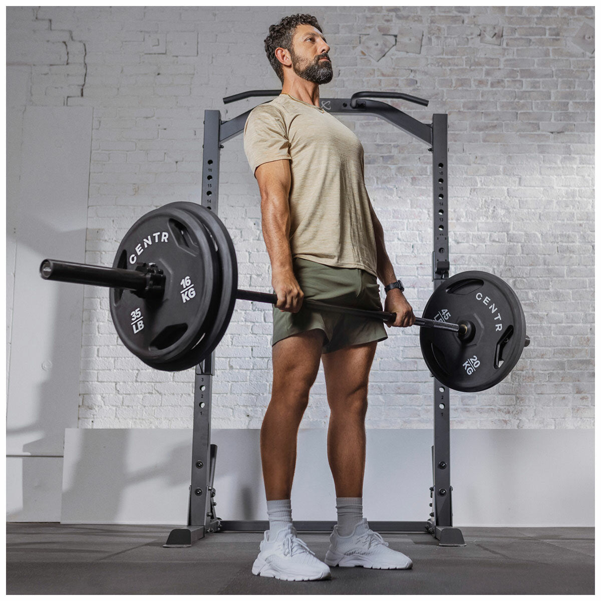 Centr Rubber Olympic Weight Set with Bar Black Chrome Plates and Locking Collars 136kg 2.13m