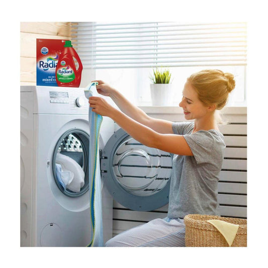 Radiant Laundry Liquid Brightens Whites Or Colours - 2L