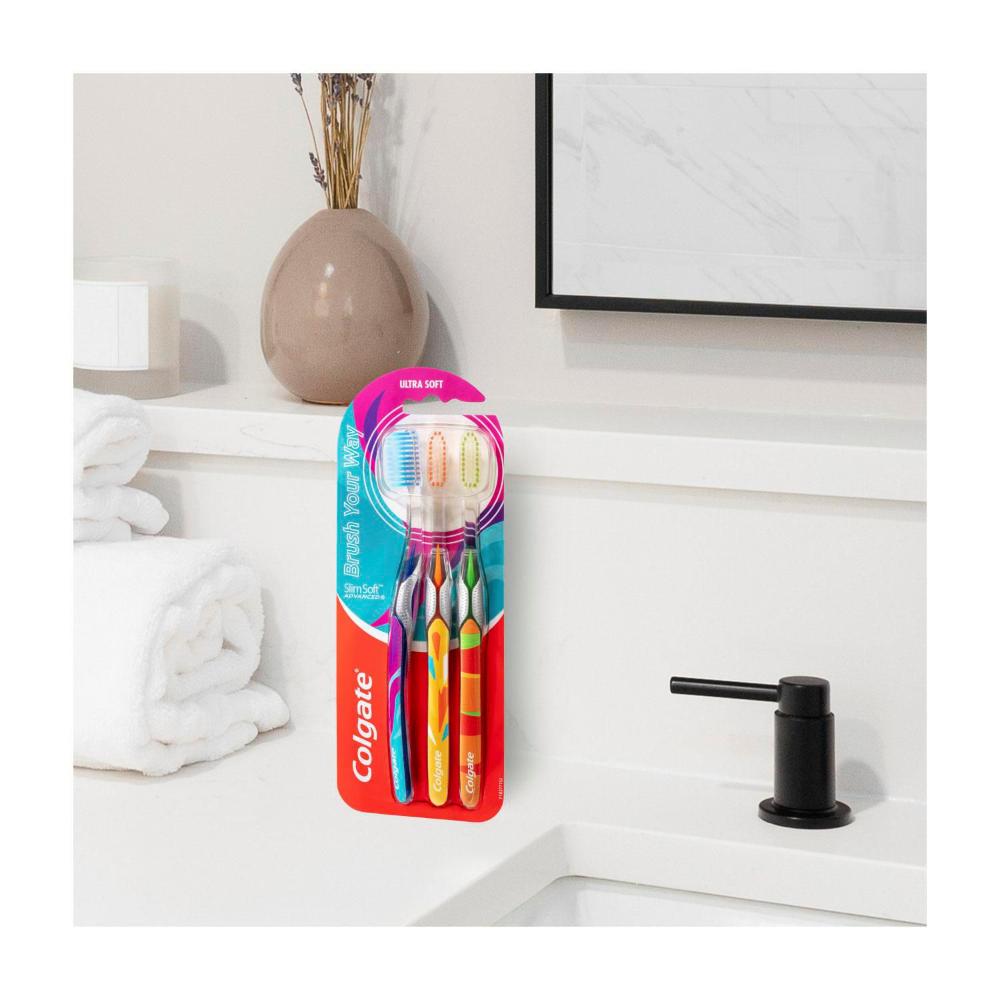 Colgate Toothbrush Slim Soft Advanced Design - 3 Pack