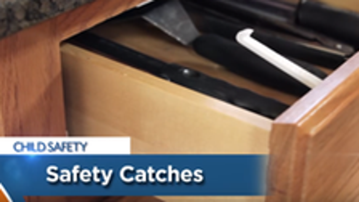 Dreambaby Child Safety Catches - 6 Pack - PP - Easy Access - White