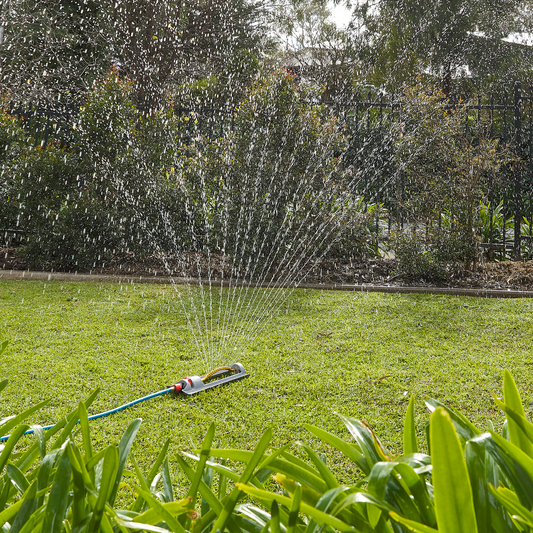 Pope Rainmaker Oscillator Garden Sprinkler - 17 Nozzles - 16 x 14m