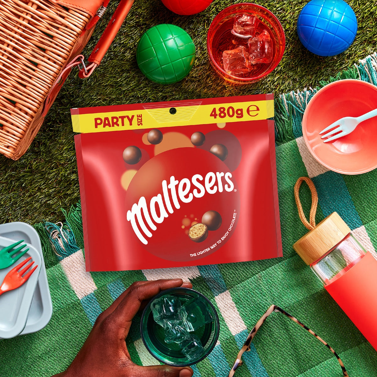 Maltesers Milk Chocolate Snack & Share Party Bag 480g