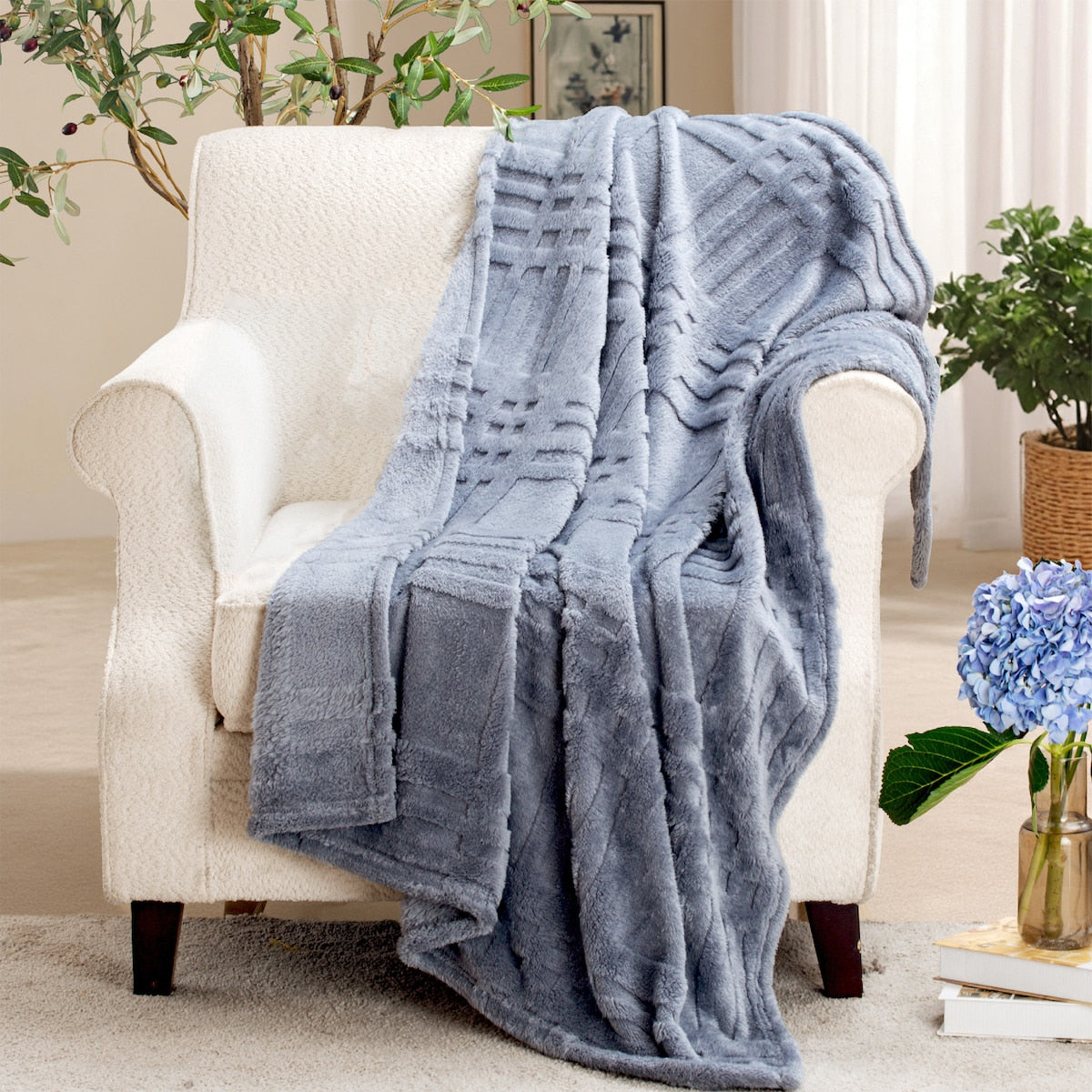 Patterned Plush Throw Blue Each