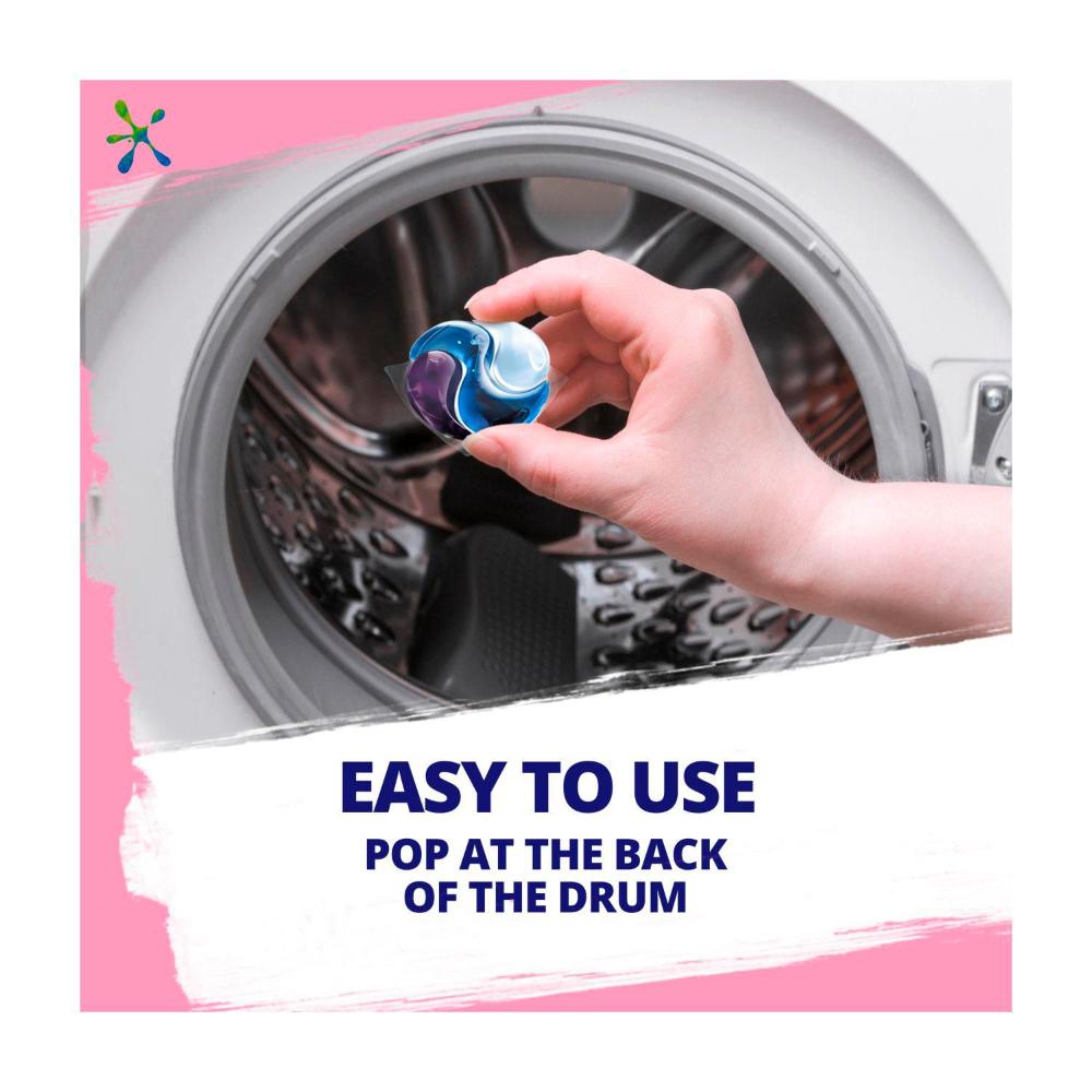 OMO Touch Of Comfort 3 in 1 Laundry Capsules 50 Washes - 50 pack