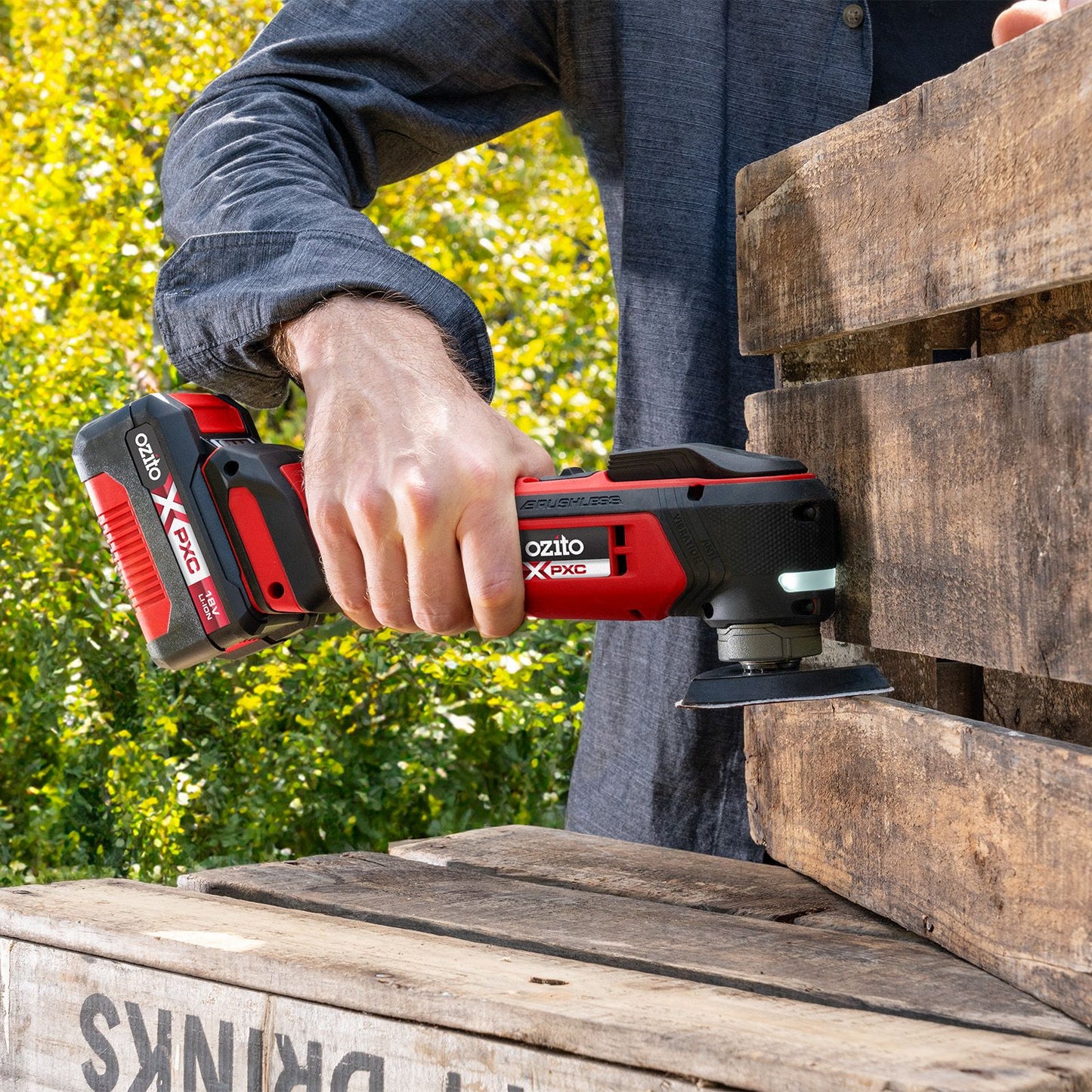Ozito PXC Brushless Multi Function Tool - 344 x 97 x 156mm