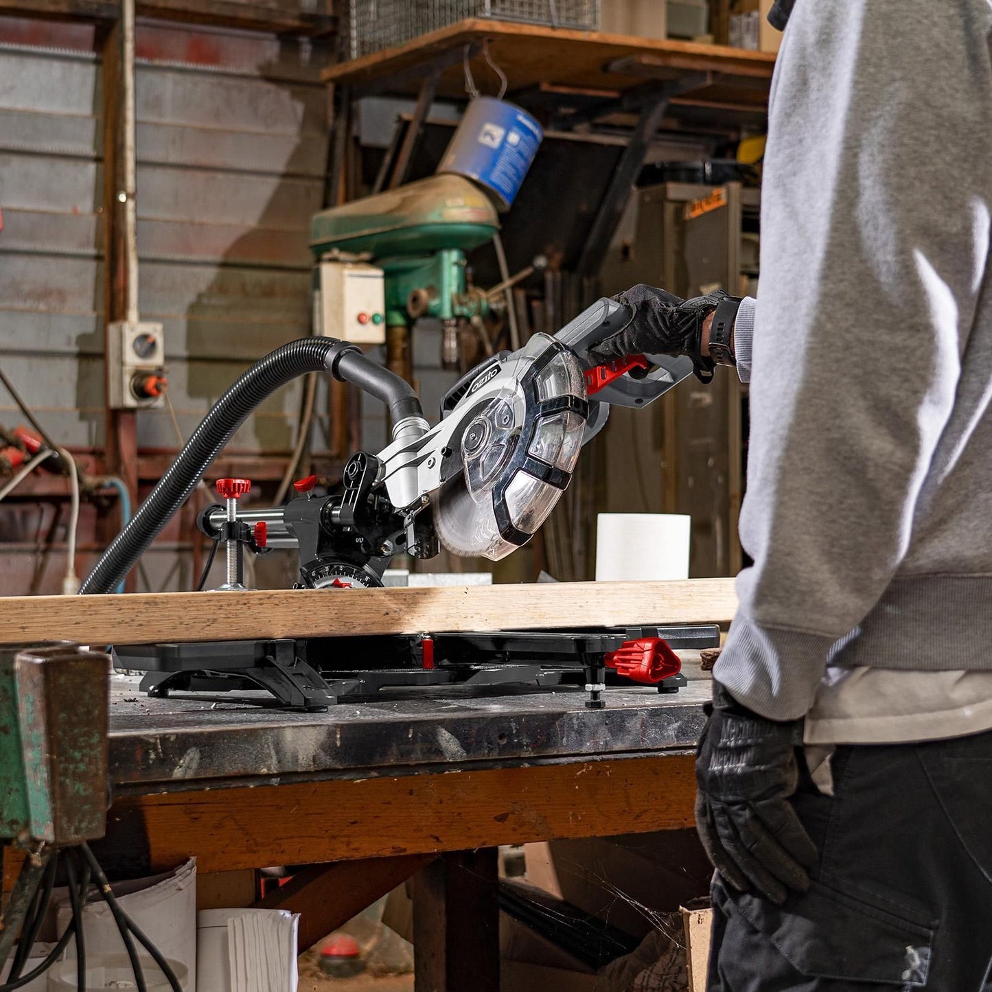 Ozito Double Bevel Sliding Mitre Saw - 1800W - 210mm