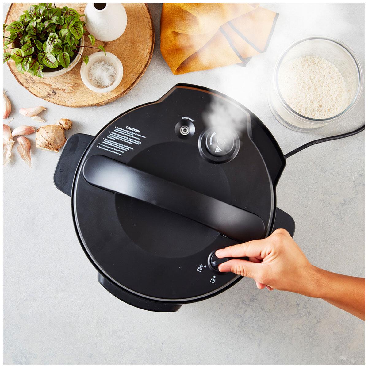 Crock-Pot Express Easy Release XL Pressure Multicooker CPE310