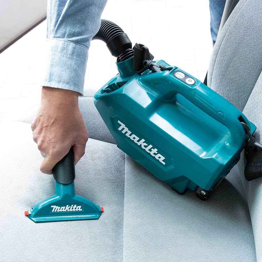 MAKITA 12V Vacuum Cleaner Skin CL121DZ