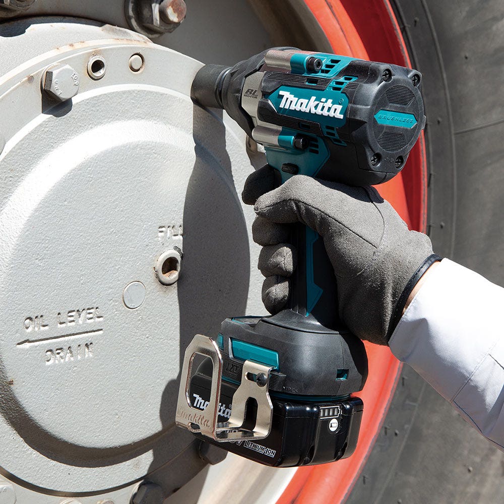MAKITA 18V Brushless 1 2inch Mid-Torque Detent Pin Impact Wrench Skin DTW701Z