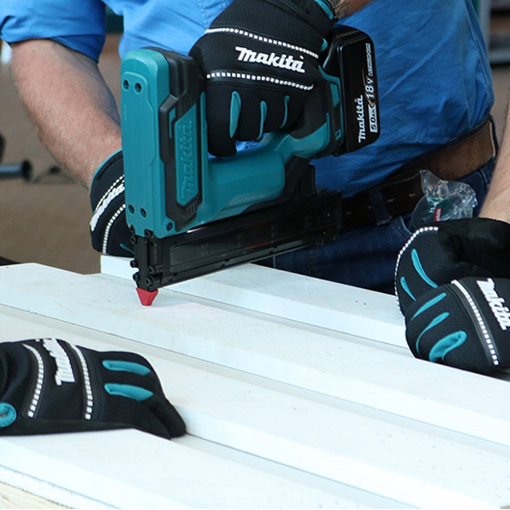 MAKITA 18V Brushless 18Ga C1 Brad Nailer Skin DFN350Z
