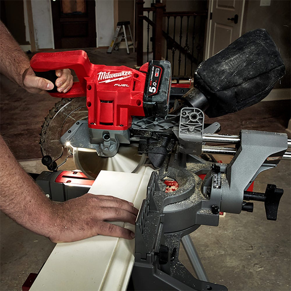 MILWAUKEE 18V FUEL 184mm Dual Bevel Sliding Mitre Saw Skin M18FMS184-0
