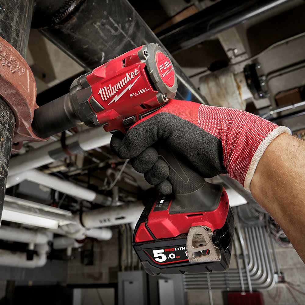 MILWAUKEE 18V FUEL 1 2inch Compact Impact Wrench w Friction Ring Skin M18FIW2F12-0