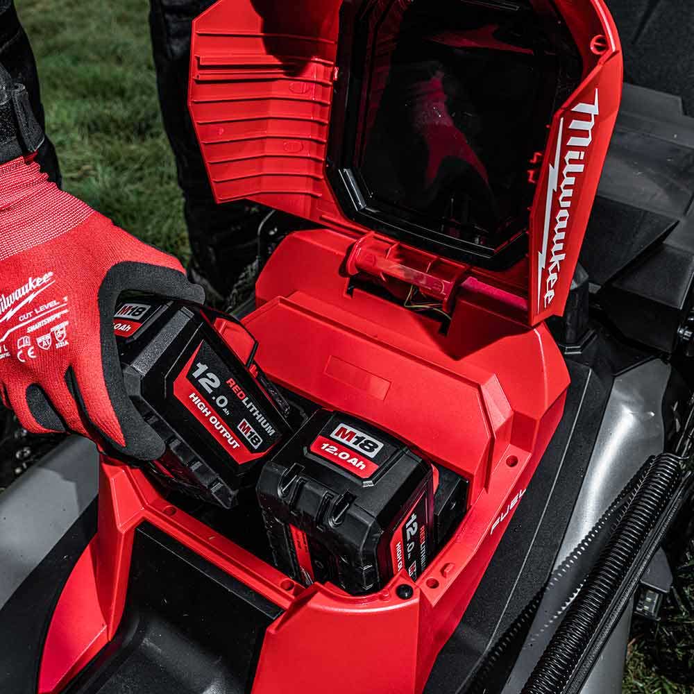 MILWAUKEE 18V FUEL 21inch (533mm) Self-Propelled Dual Battery Lawn Mower Skin M18F2LM210