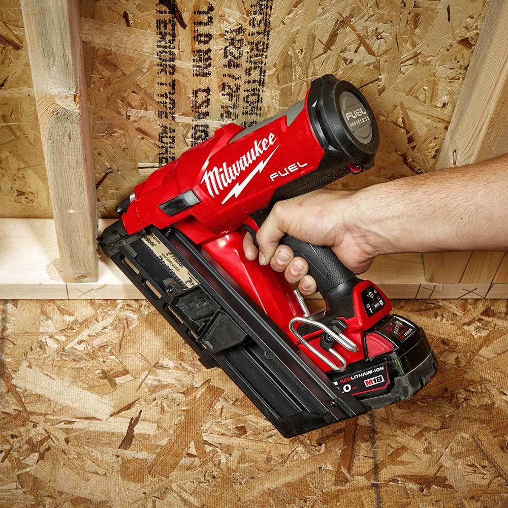 MILWAUKEE 18V FUEL 30-34 Degree Framing Nailer Skin M18FFN0C