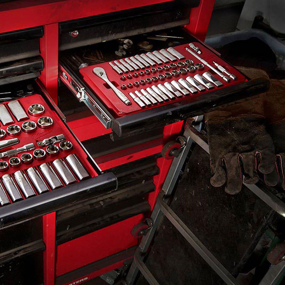 MILWAUKEE 50pc 1 4inch Drive Metric AF Socket Set 48229004