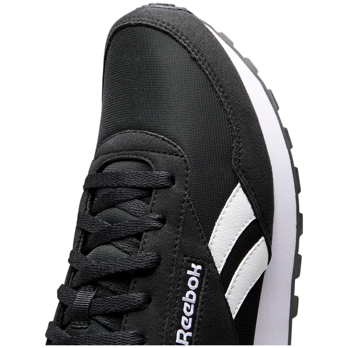 Reebok Rewind shoes