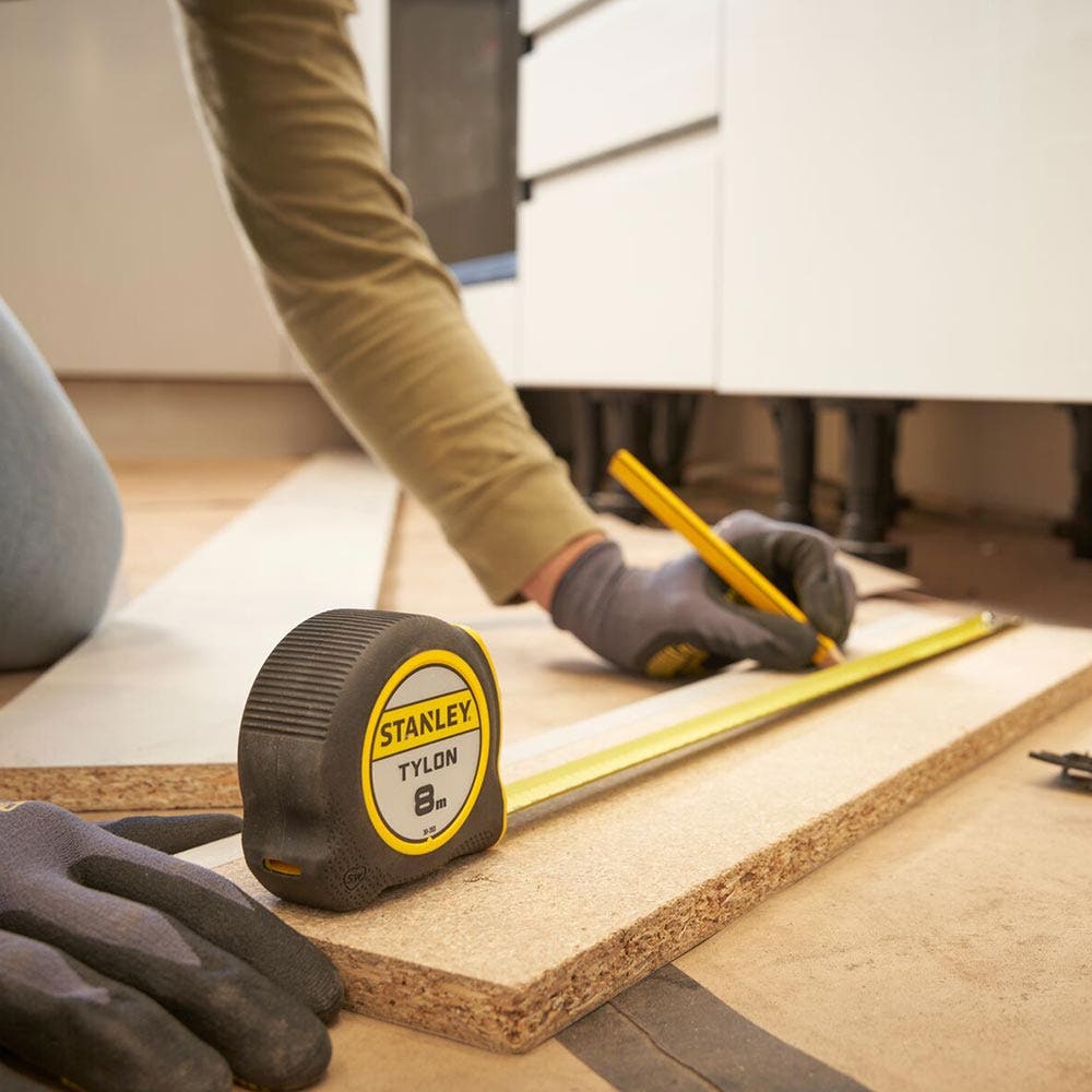 STANLEY 8m Tylon Short Tape Measure 30-393