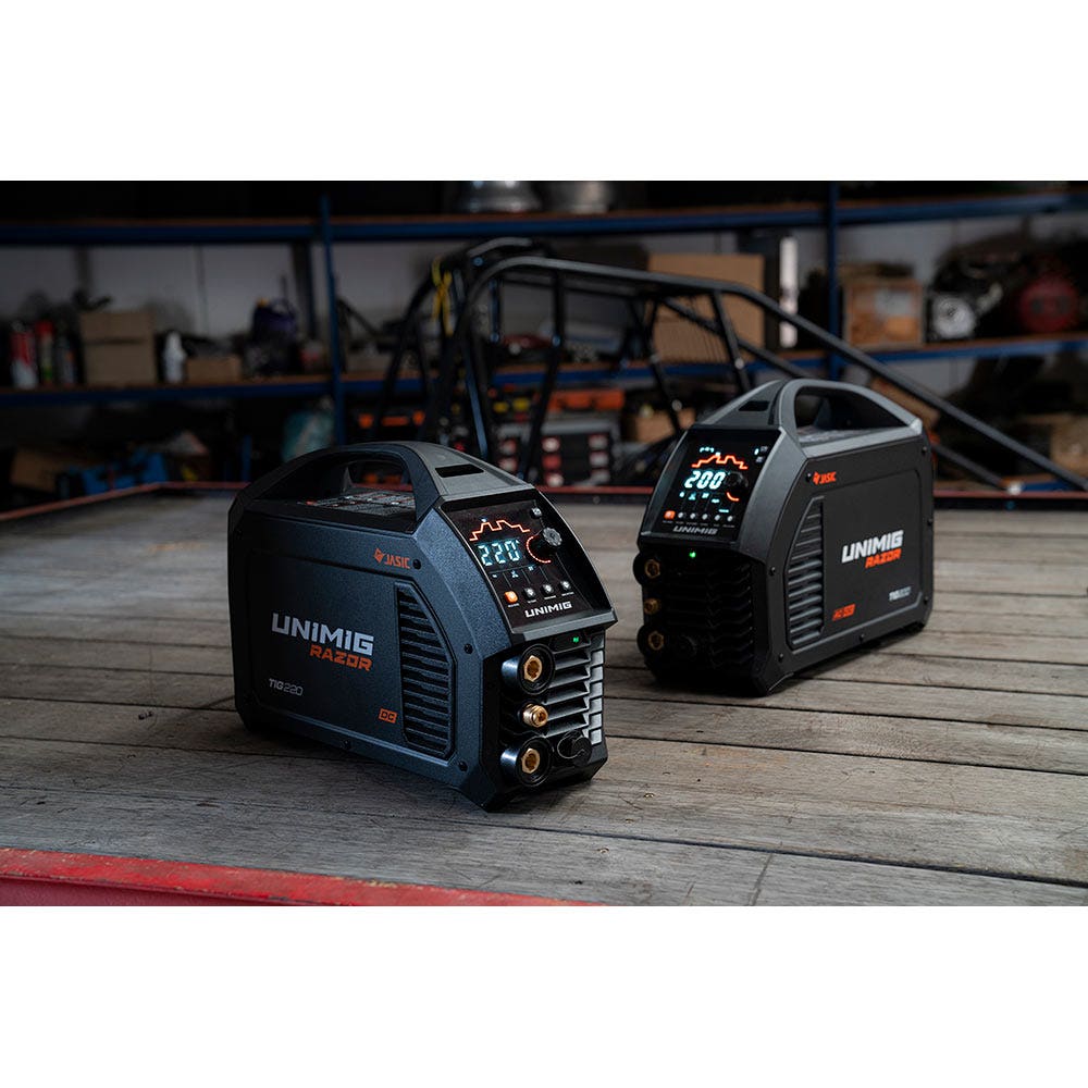 UNIMIG Razor TIG 220 DC Welder U12003K