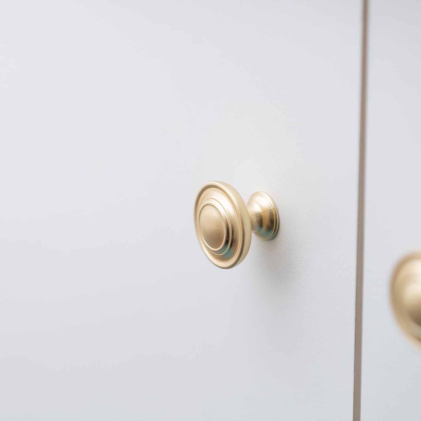 Taskmaster Round Cabinet Knob - 34mm - Brushed Brass