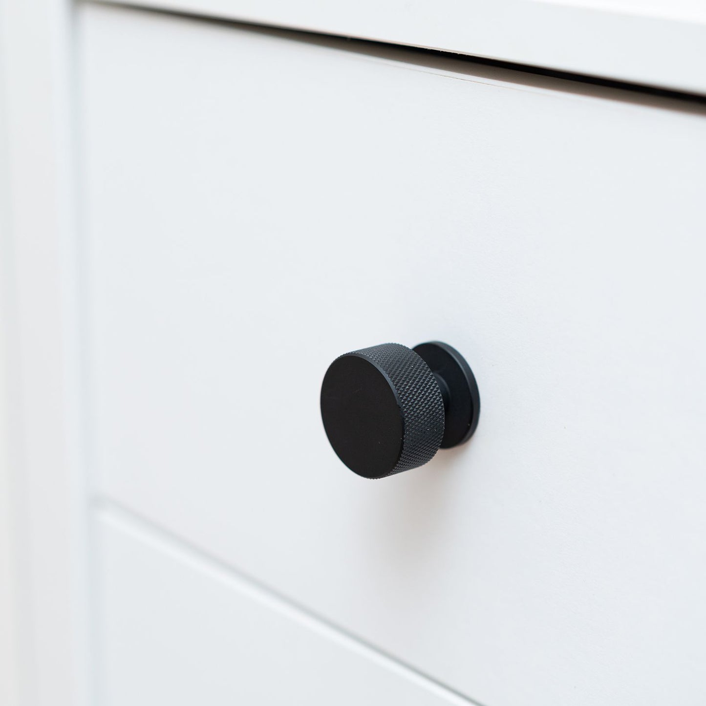 Taskmaster Knurled Cabinet Knob - 32mm - Matte Black