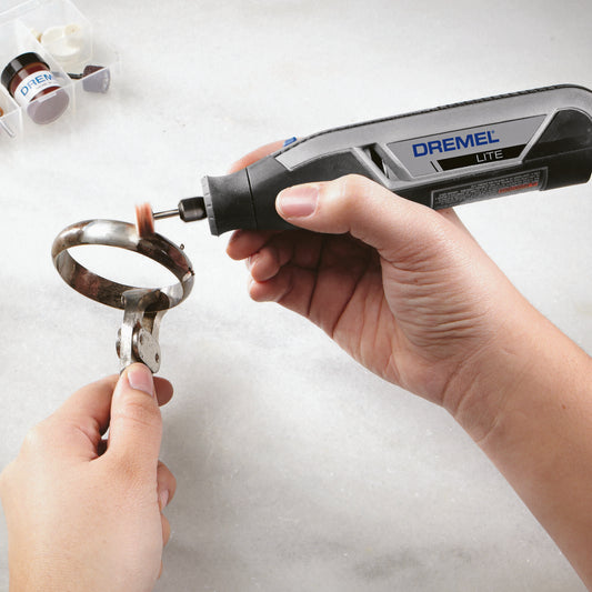 Dremel Lite 7760 4V Cordless Rotary Tool Kit