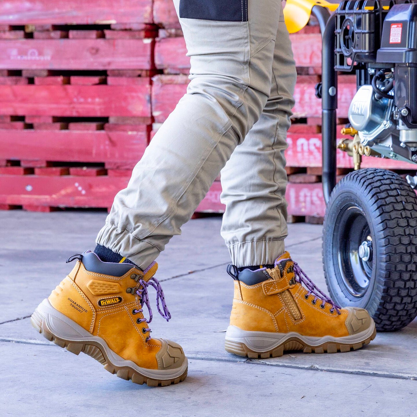 Dewalt Women's Ashton Pro Work Boot - Size 9 - Wheat