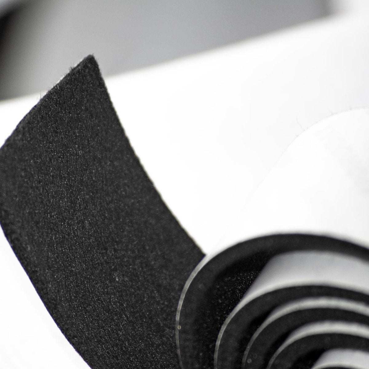 Moroday Felt Scratch Saver Tape - 25mm x 3m - Reduces Noise - Self Adhesive