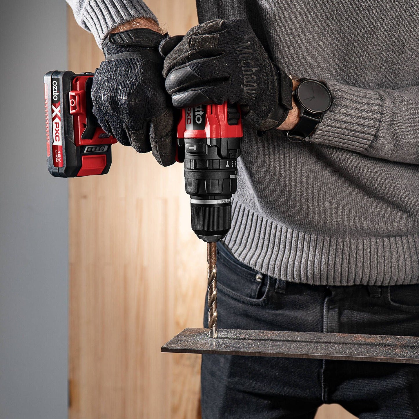 Ozito PXC 18V Brushless Hammer Drill and Impact Driver Kit - 4.0Ah