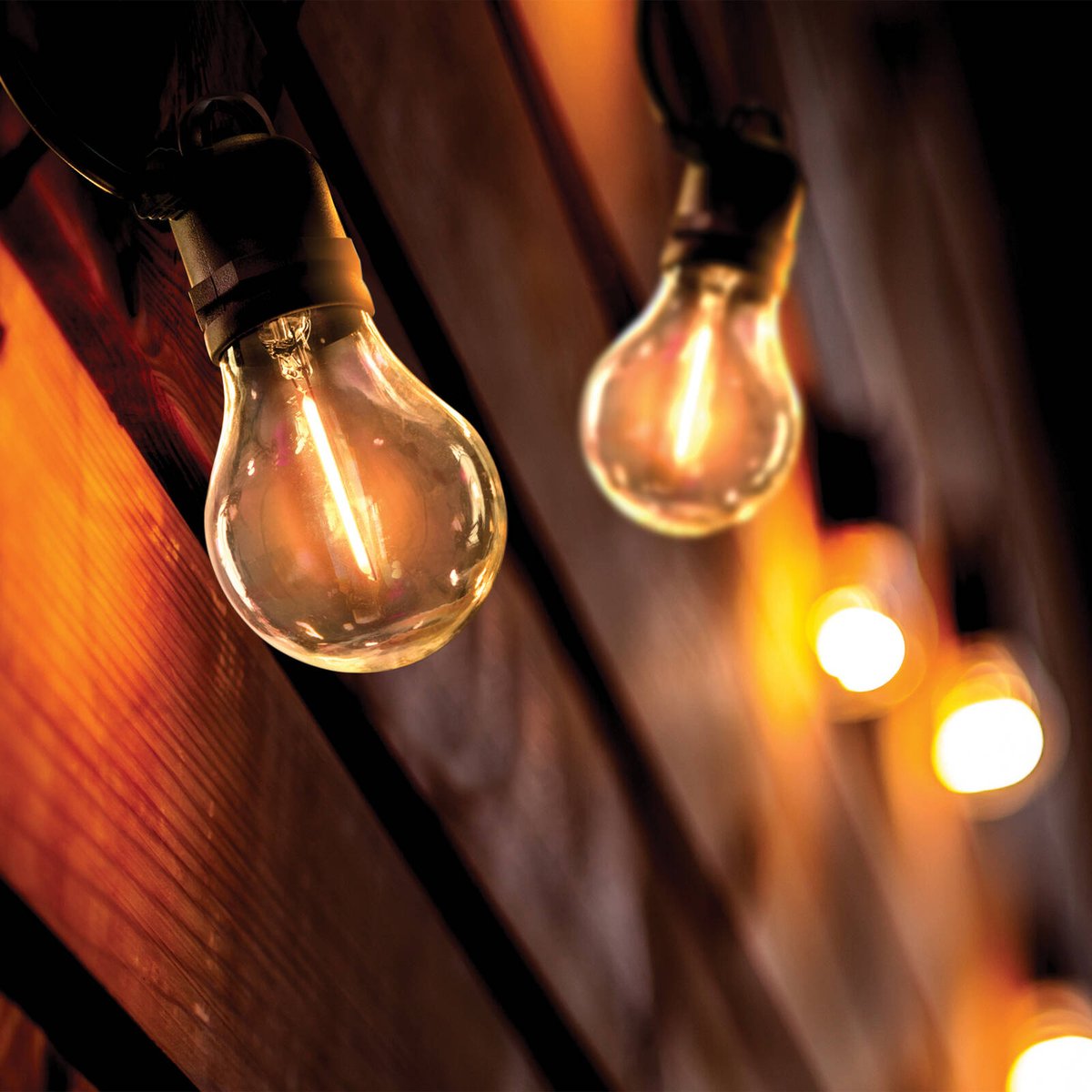 Lytworx 10 Warm White LED Connectable Party Lights 4.5m Glass Bulbs