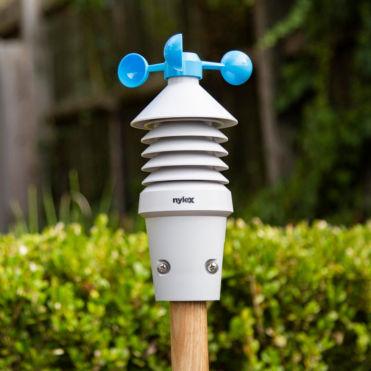 Nylex Digital Weather Station Plus - Indoor Outdoor Monitor - 140mm x 135mm x 260mm