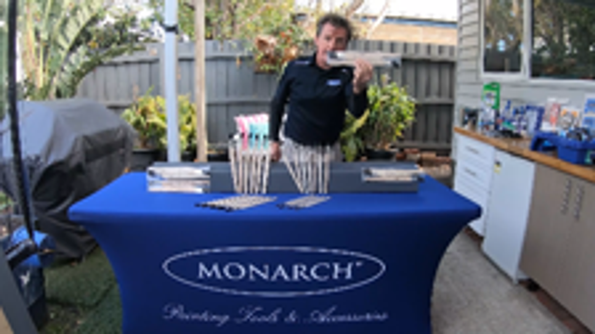 Monarch Bevel Liner Brush - 6mm - Synthetic Filament - Touch Ups