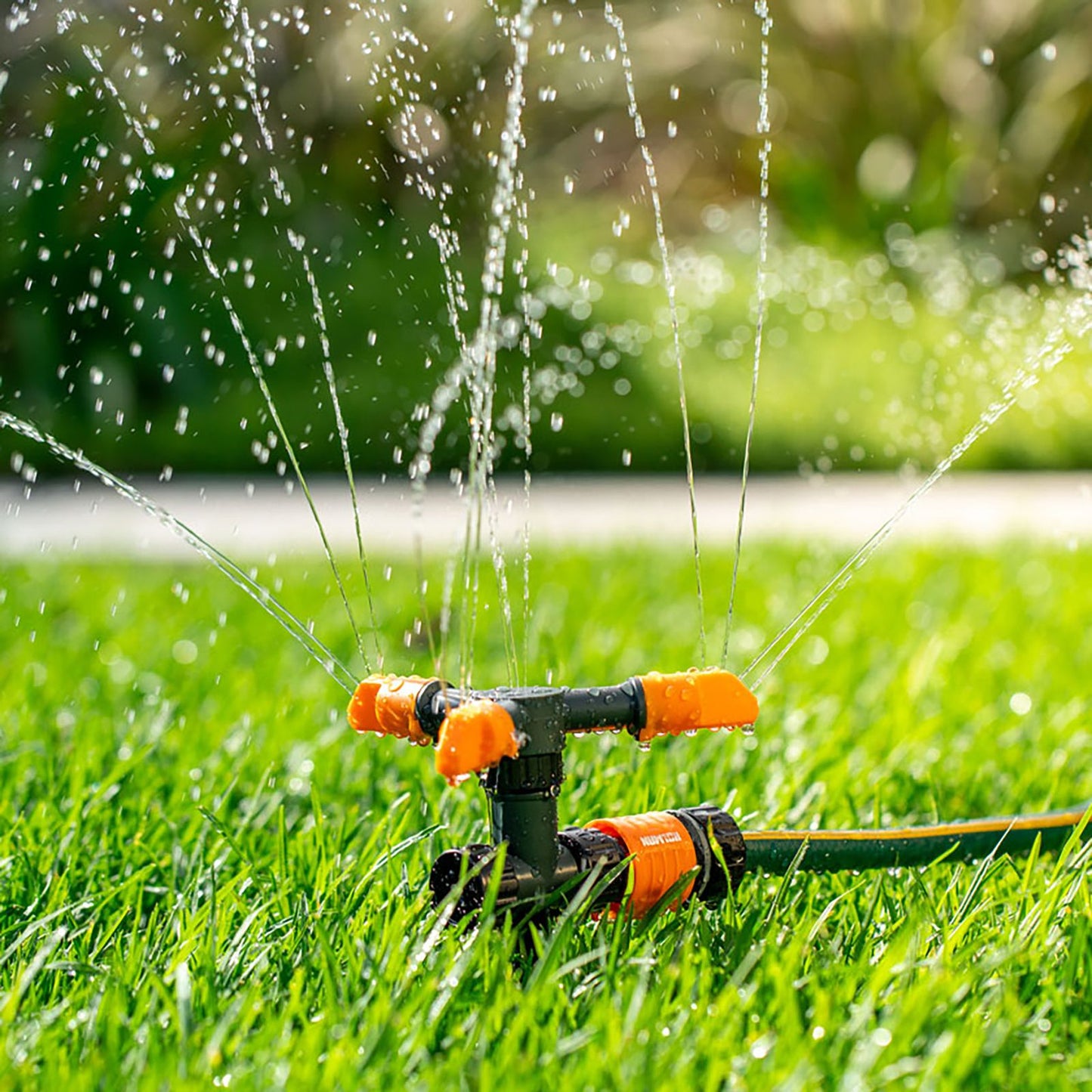 Holman 3 Arm Sprinkler on Spike - 80m²