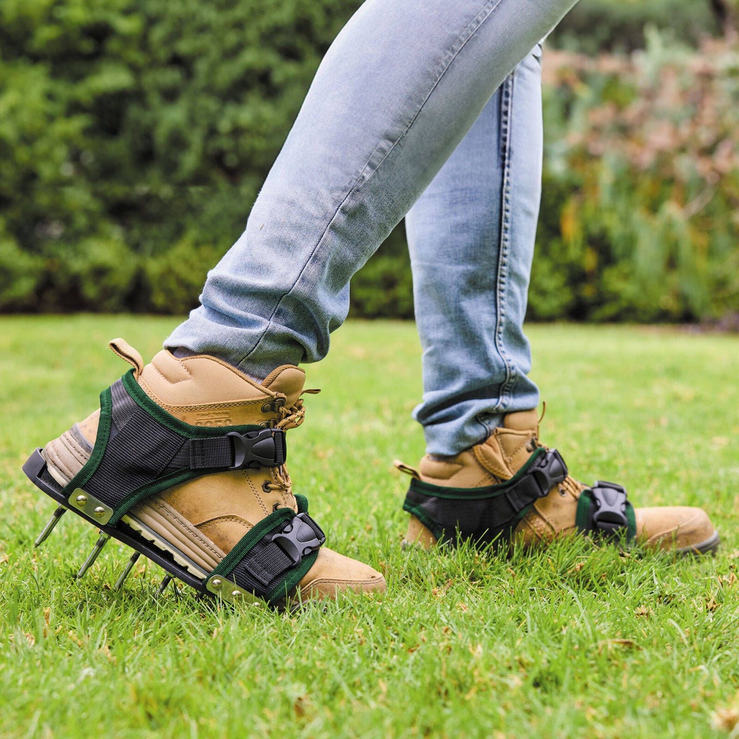 Cyclone Lawn Aerator Sandals - 1 Pair