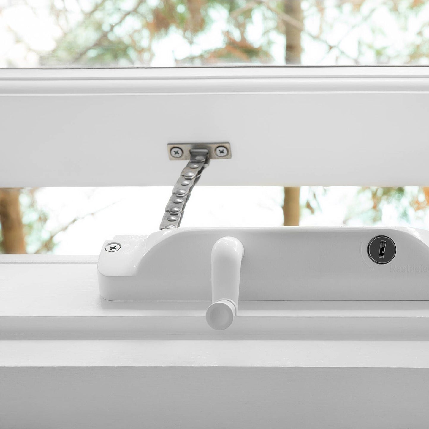 Remsafe Stainless Steel Window Winder - Key Operated - 280mm - White