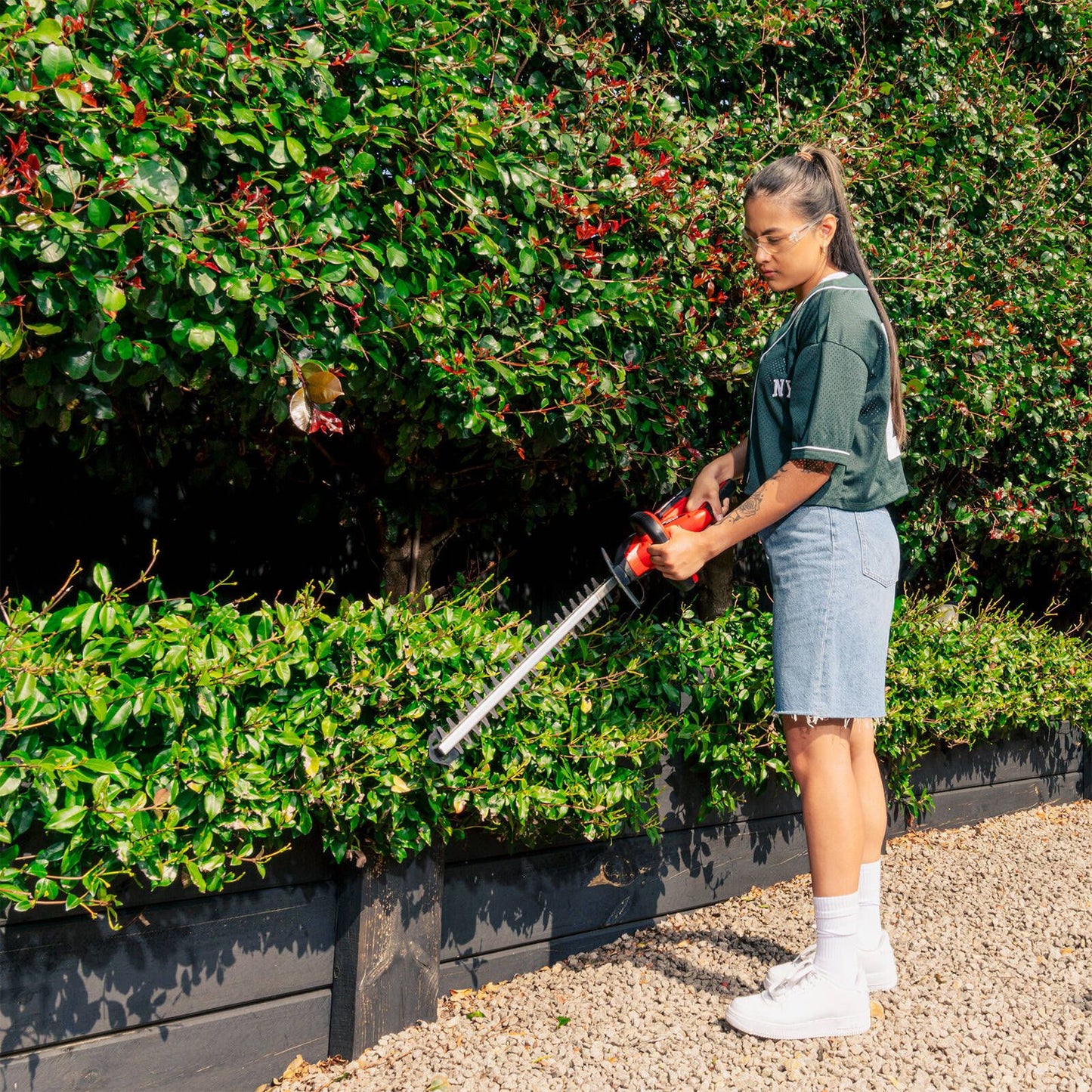 Ozito PXC Cordless Hedge Trimmer - 460mm - 2.0Ah