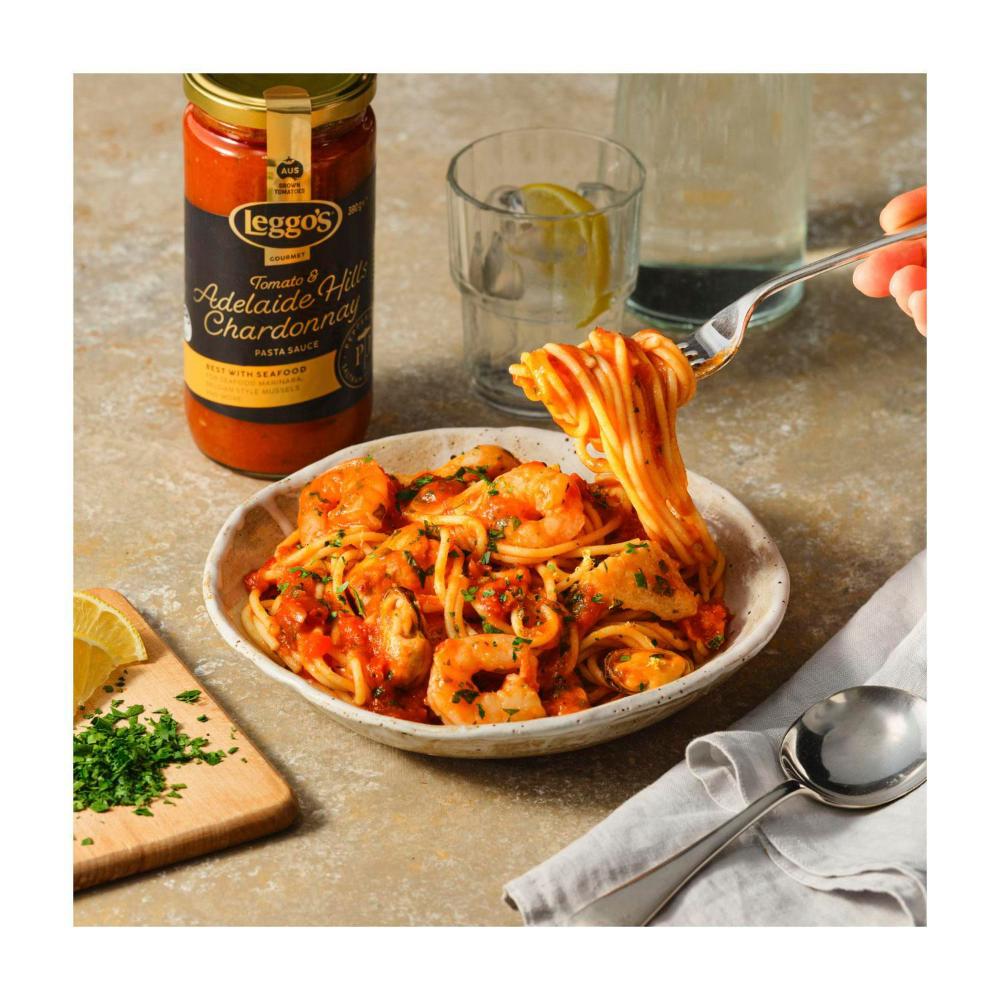 Leggo's Gourmet Pasta Sauce Tomato & White Wine For Seafood Pasta - 390g