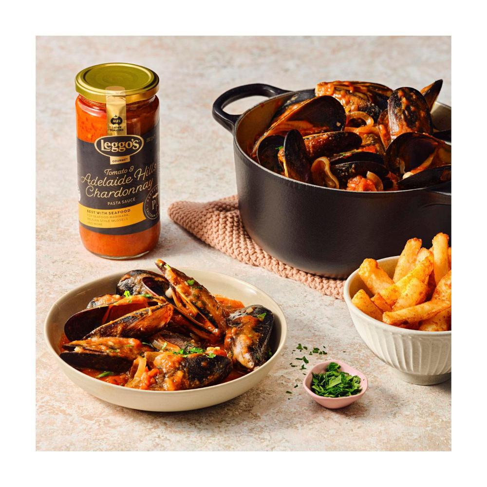 Leggo's Gourmet Pasta Sauce Tomato & White Wine For Seafood Pasta - 390g