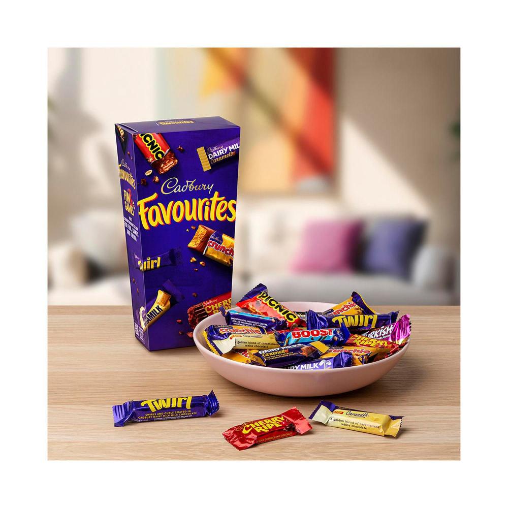 Cadbury Favourites Boxed Chocolate - 470g