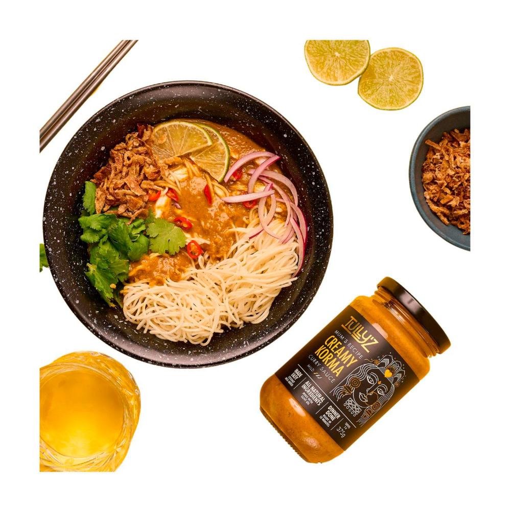Tully'z Kitchen All Natural Creamy Korma Curry Sauce - 375g