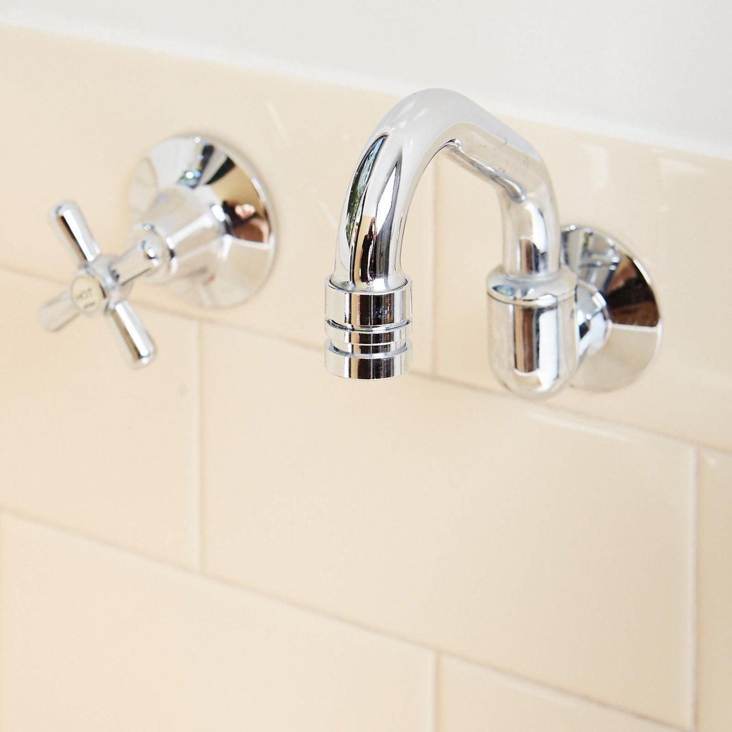 Pope Indoor Tap Adaptor - 12mm