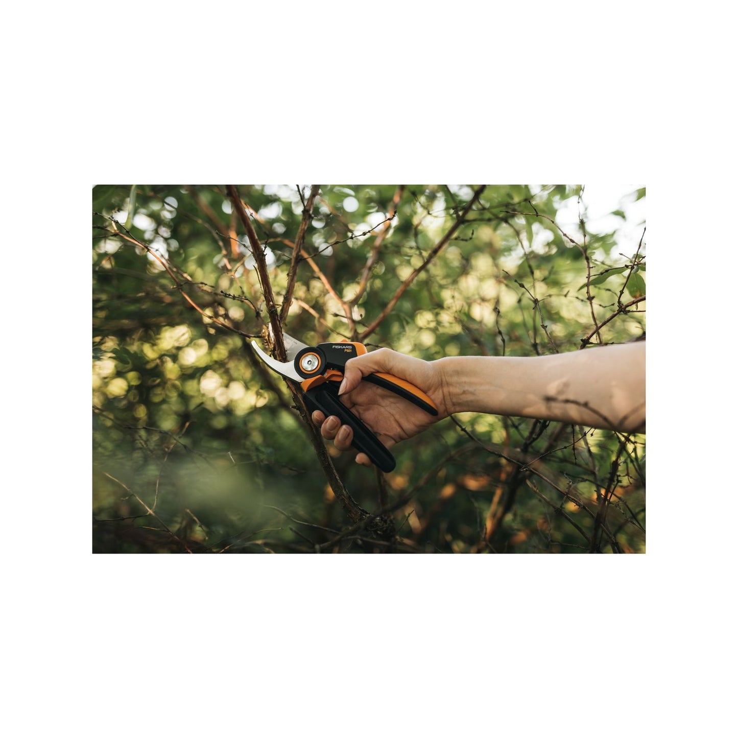 Fiskars Powergear Bypass Pruner - P921 - 201mm
