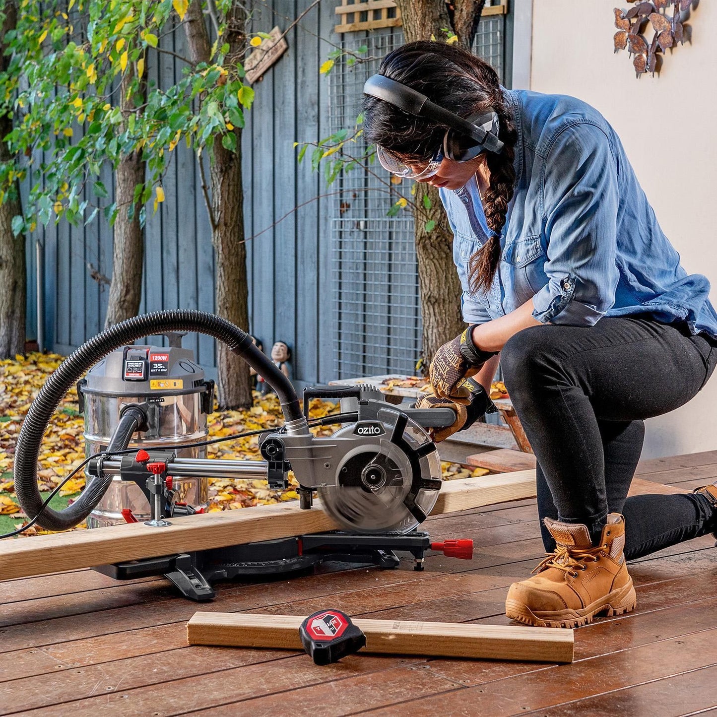 Ozito Double Bevel Sliding Mitre Saw - 1800W - 210mm