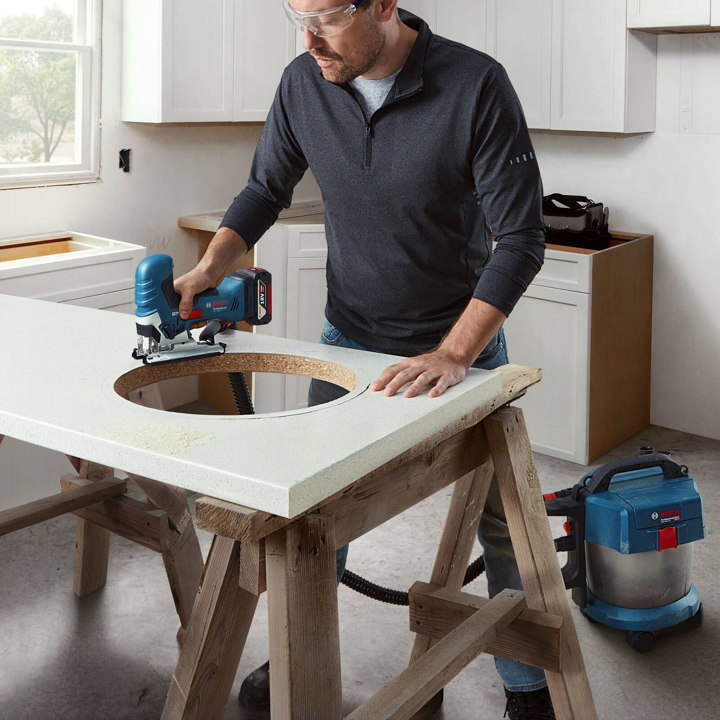 Bosch Jigsaw - 18V - 230 x 100 x 290mm - Skin Only